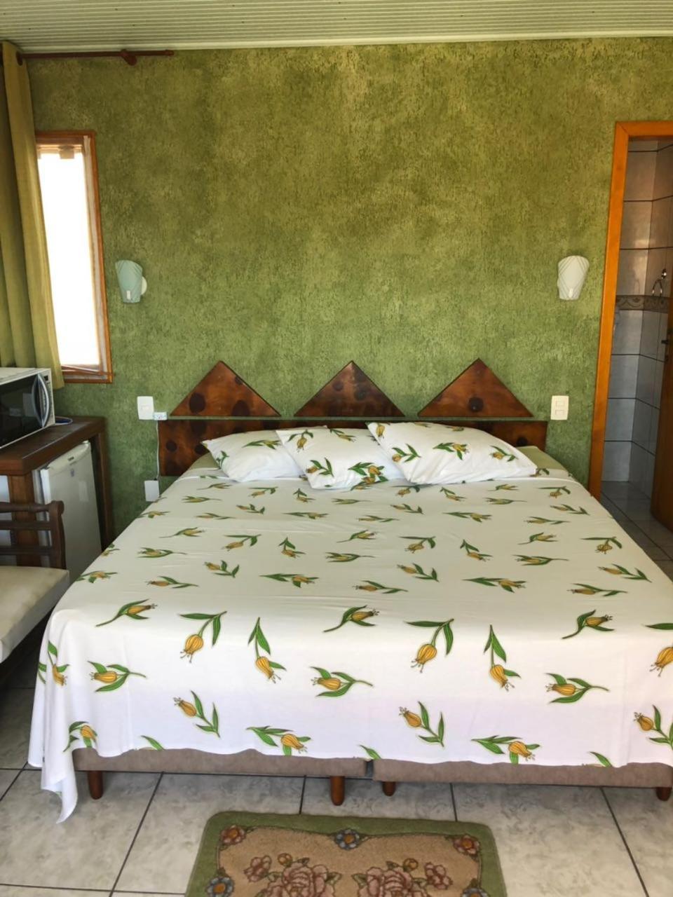 乌鲁比西 椰子旅馆酒店 外观 照片